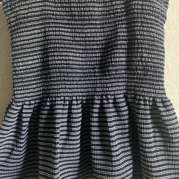 Madewell Texture & Thread Smocked Peplum Striped Feminine Tank Size Small - Picture 5 of 6